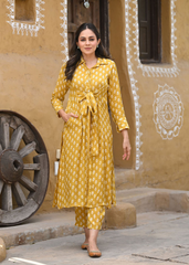 Pure Maslin Mustard Kurti Set with Digital Print & Full Inner