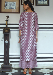 Lavender Pure Maslin Kurti Set with Digital Print & Heavy Crepe Inner