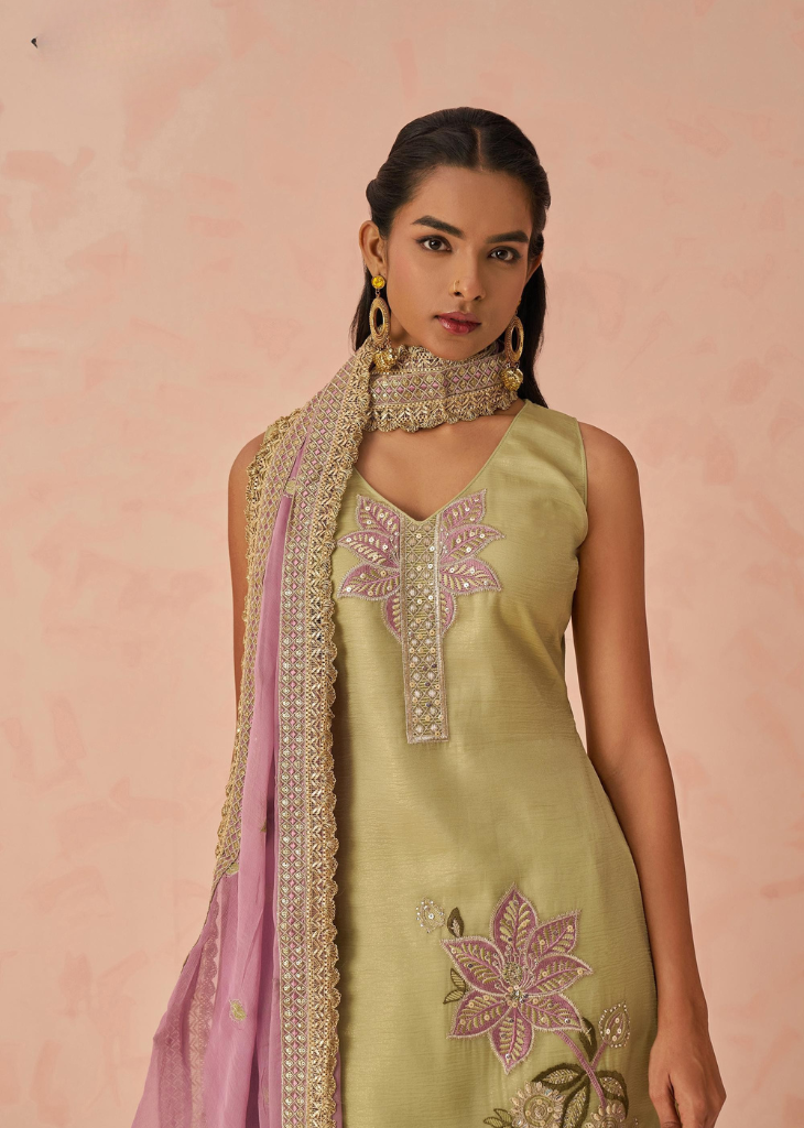 Green Embroidered Kurta Set with Lilac Chiffon Dupatta