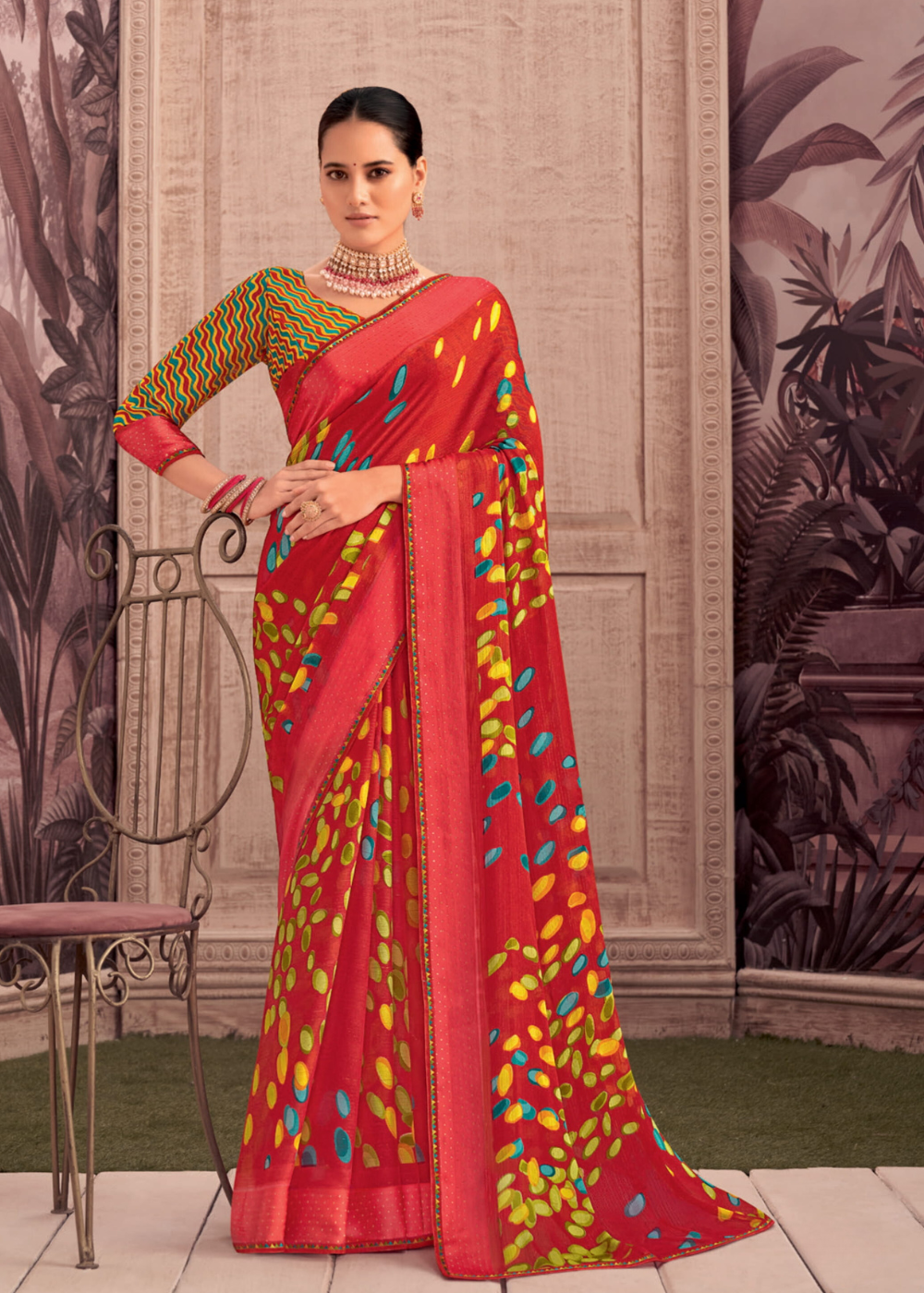 Red Georgette Shimmer Saree with Vibrant Leaf Motifs